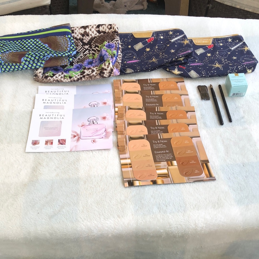 Estée Lauder makeup bags sample double wear foundations anti aging cream + more!